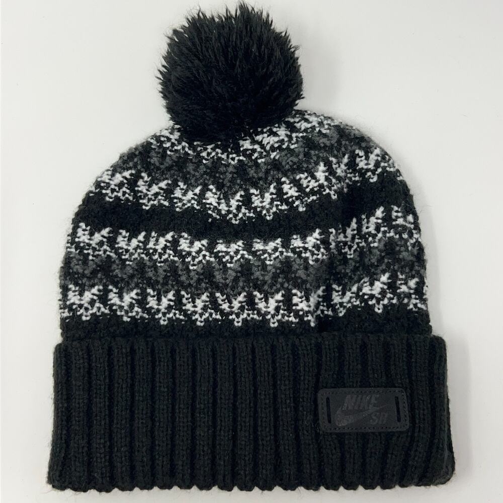 Nike Sb Skateboarding Cuffed Pom Pom Beanie Toque Winter Hat Black Fair Isle View 2